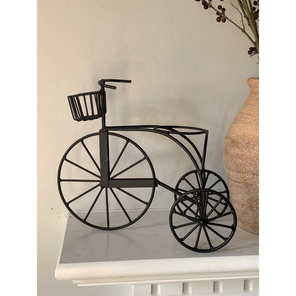 Vintage Black Metal Tricycle‎ Plant Stand Decorative Bicycle Planter Basket